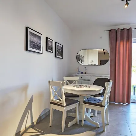 Apartamenty Sarbinowo Mirror Reflection Exterior photo